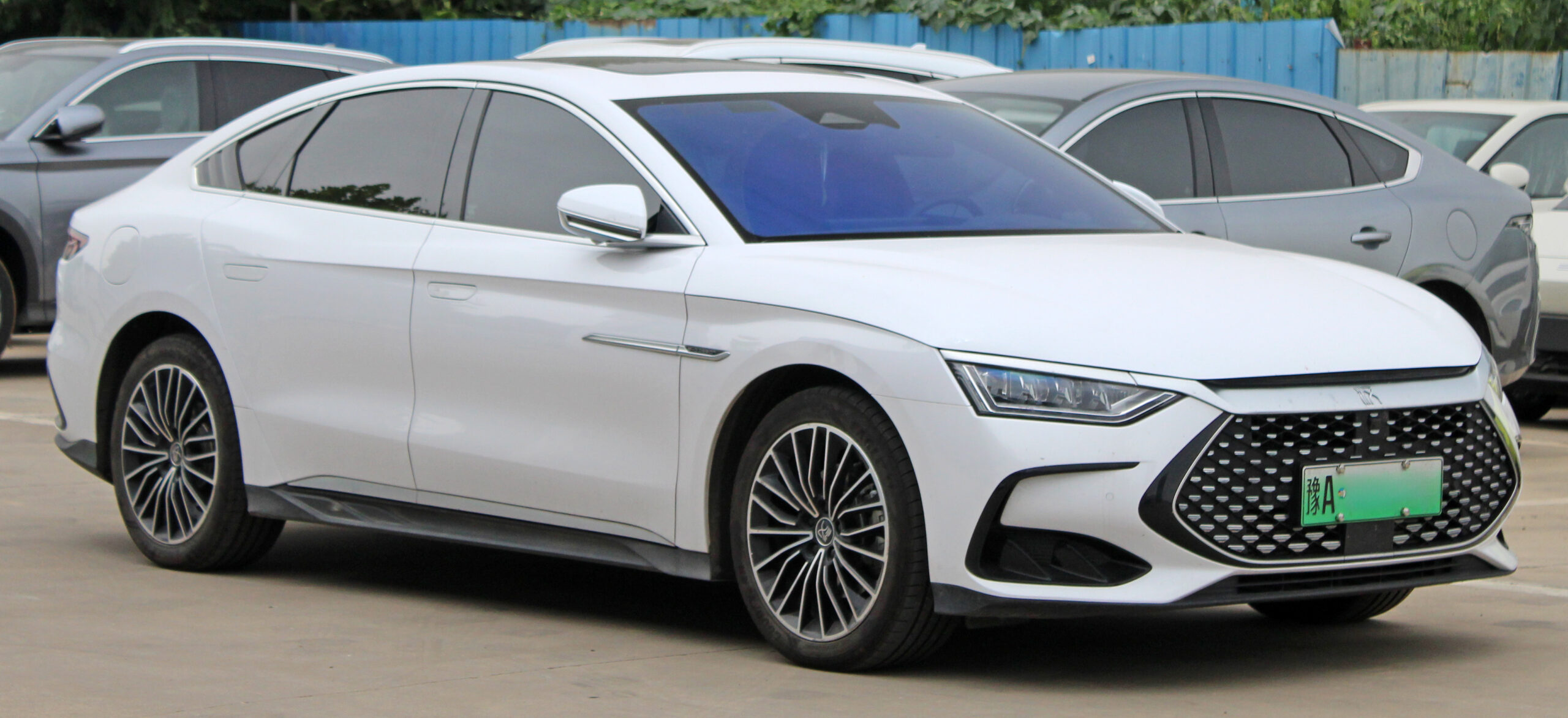 BYD Han (facelift 2022) (2022–2025) nuotrauka