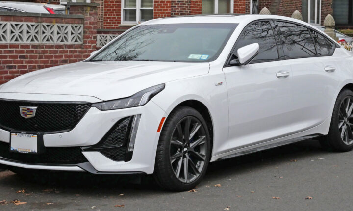 Cadillac CT5 (2019–2024) nuotrauka