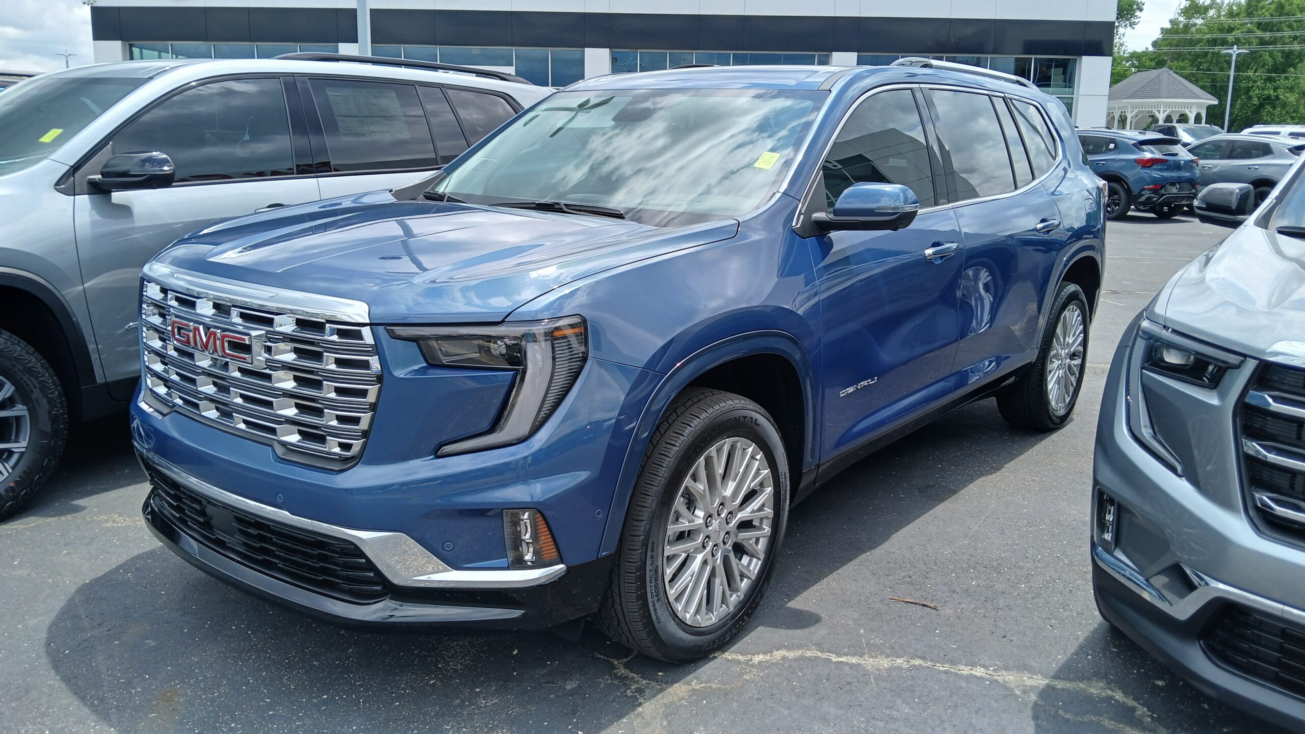 Holden Acadia (2017–2020) nuotrauka