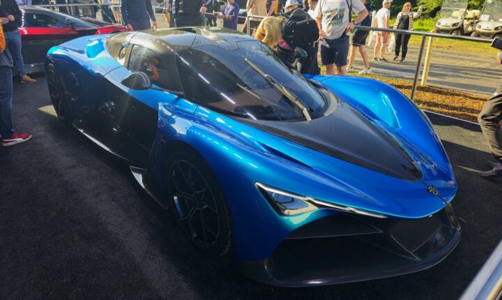Zenvo Aurora Tur (2026) nuotrauka