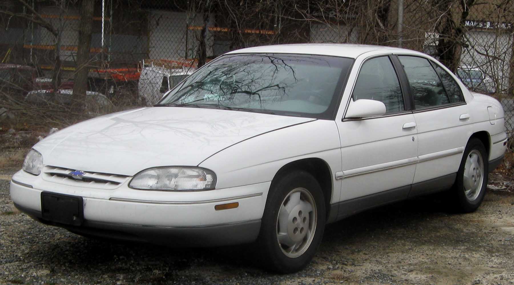 Chevrolet Omega (VT) (1998–2005) nuotrauka