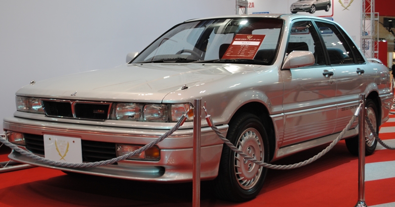 Mitsubishi Galant VI hečbekas 2.0 4x4 (E38A) (109 AG) (1988–1992) nuotrauka