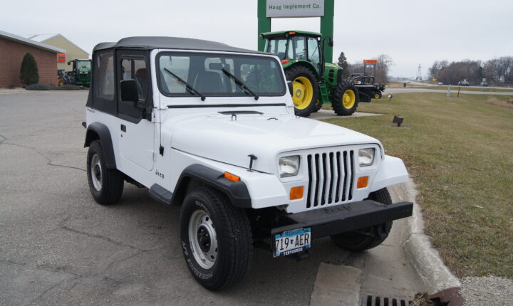 Jeep Wrangler I (YJ) (1987–1995) nuotrauka