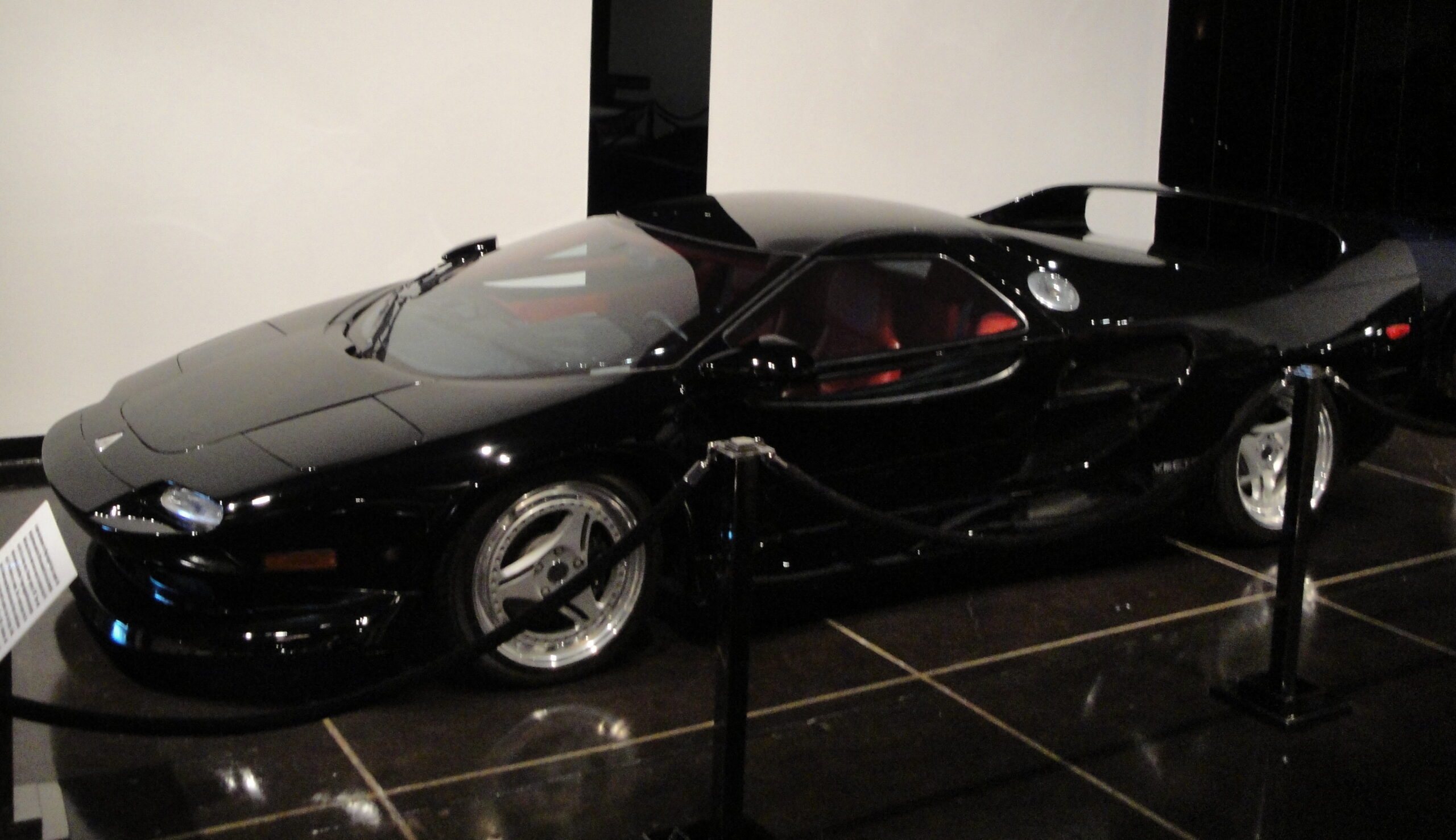 Vector M12 (1995–1999) nuotrauka