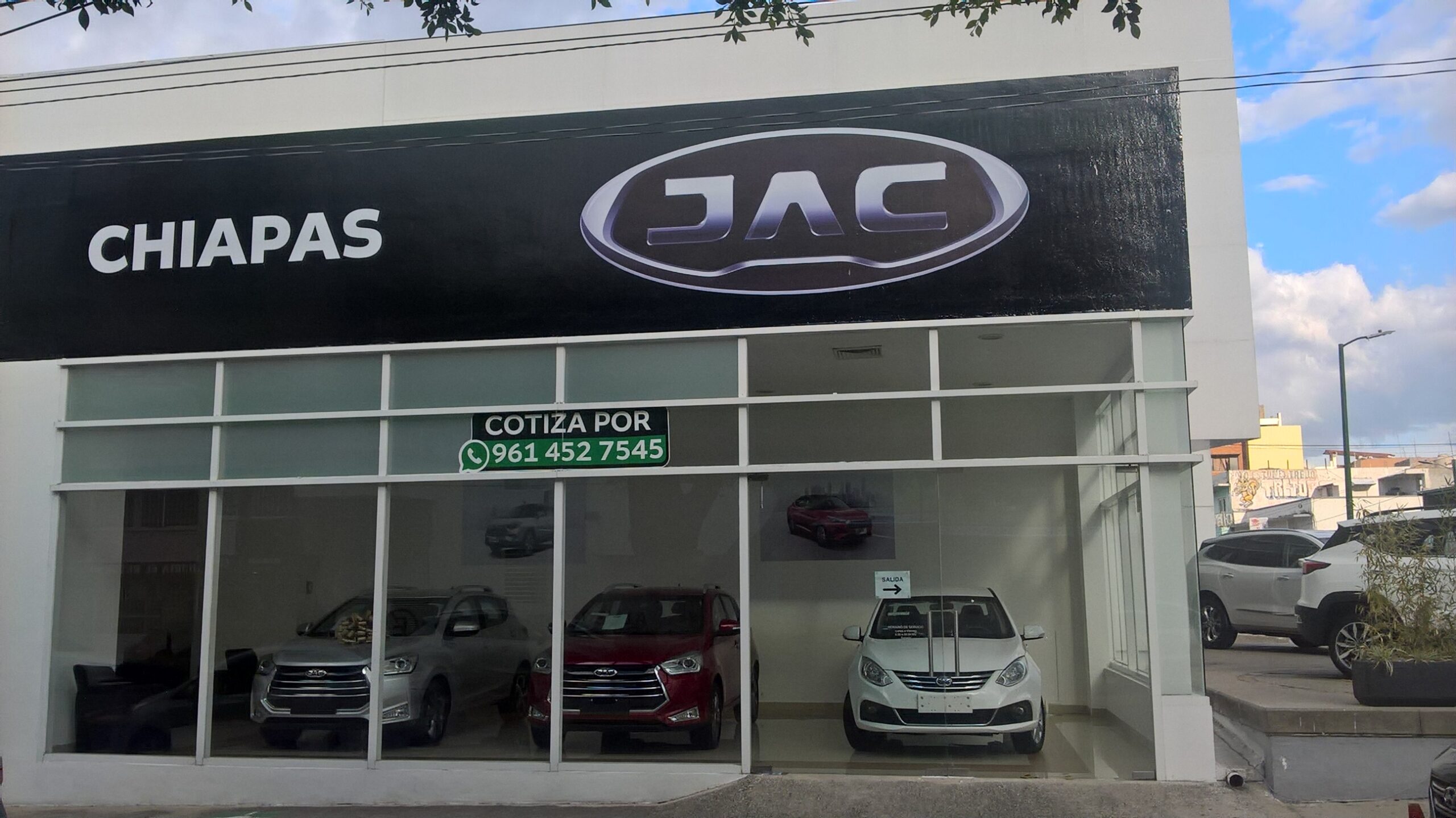 JAC Refine (2006–2011) nuotrauka