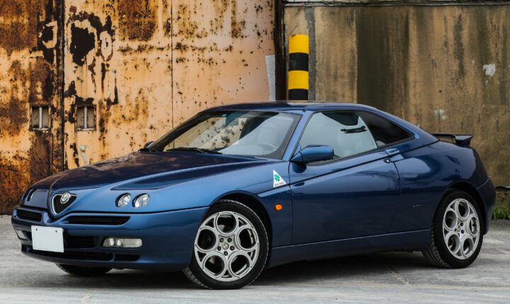 Alfa Romeo 75 (162 B, facelift 1988) (1985–1992) nuotrauka