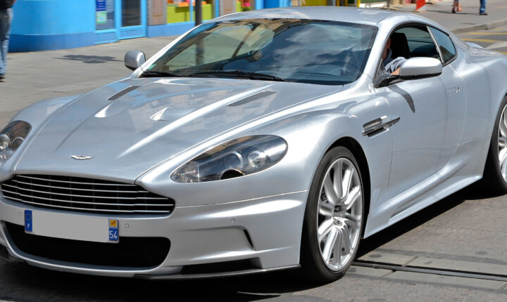 Aston Martin DBS V12 (2007–2012) nuotrauka