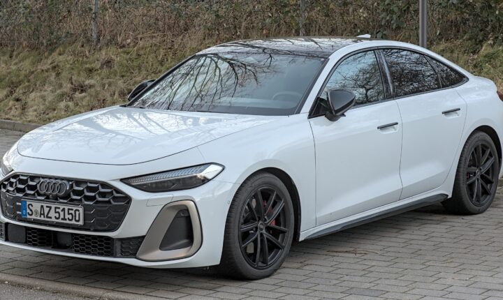 Audi A5 Avant (B10) (2024–2026) nuotrauka