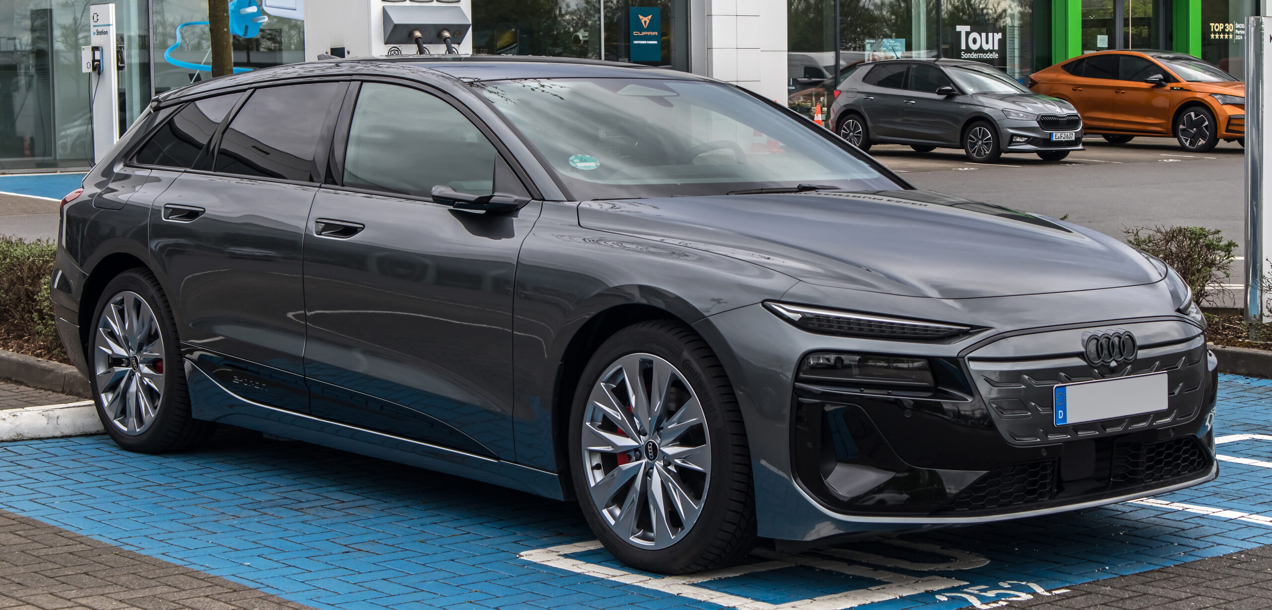 Audi A6 e-tron concept (2021) nuotrauka