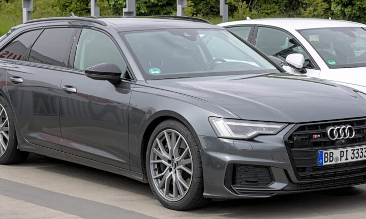 Audi A6 Avant (C8) (2018–2023) nuotrauka