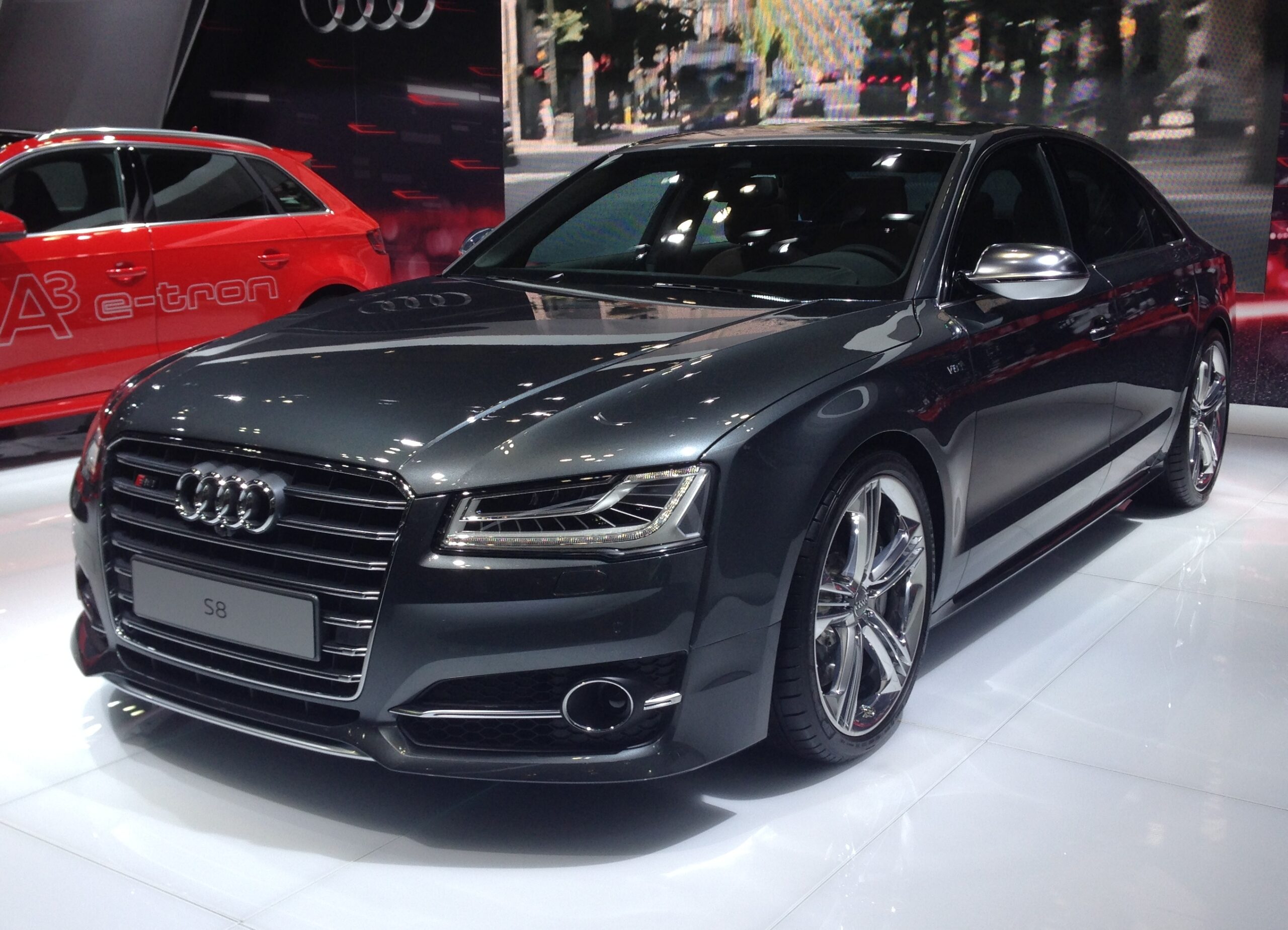 Audi S8 (D4 facelift 2013) (2013–2018) nuotrauka