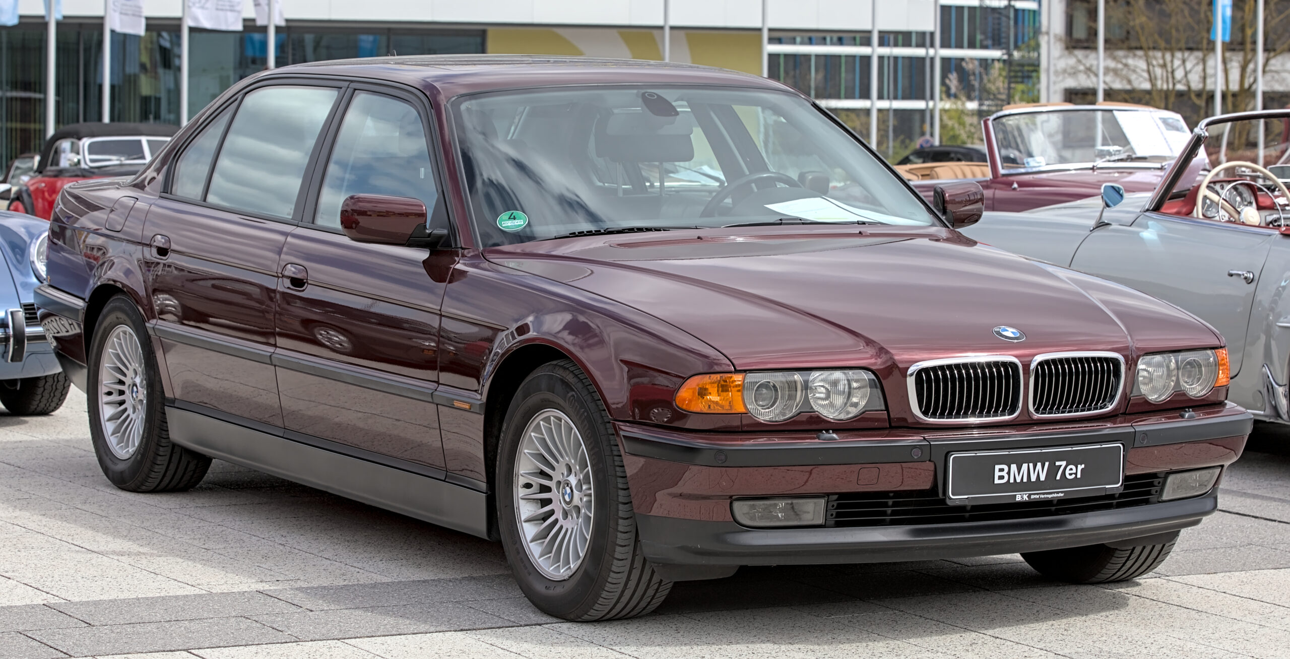 BMW 7 serijos (E38) 730i (218 AG) Steptronic (1994–1996) nuotrauka