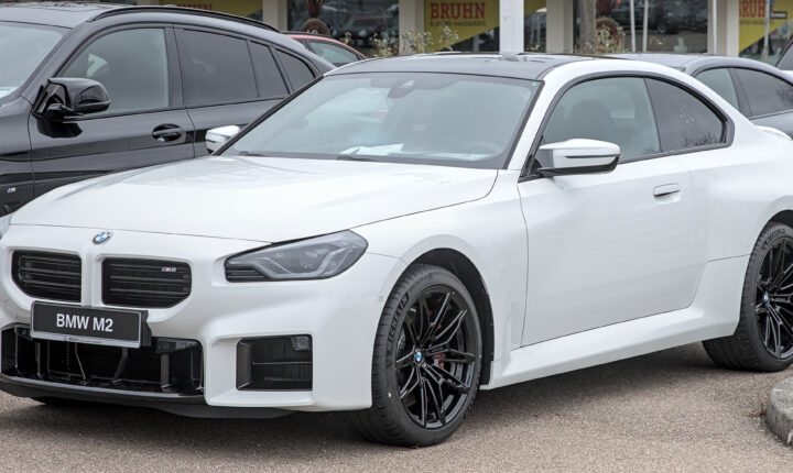 BMW M8 kabrioletas (F91, facelift 2022) (2022–2026) nuotrauka