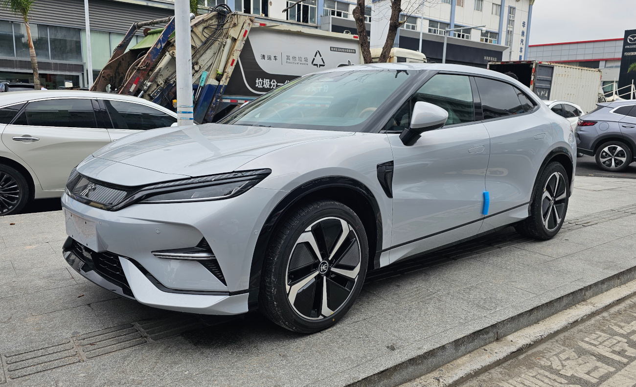 BYD Song L EV (2023–2026) nuotrauka