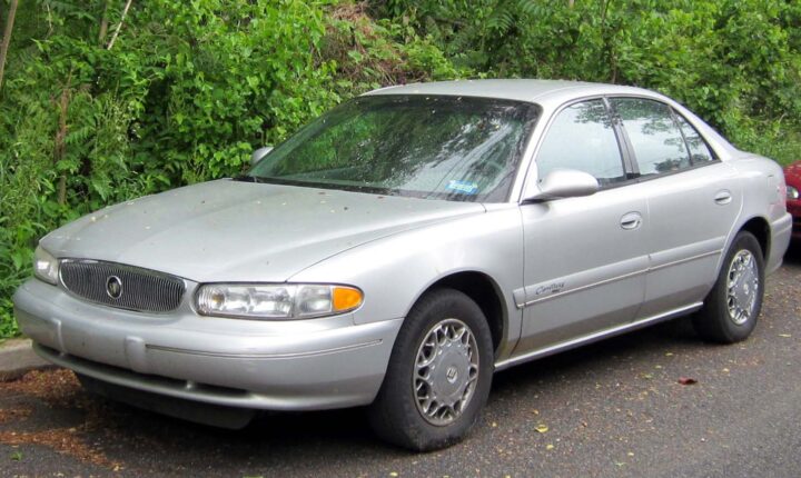 Buick Century (1993–1997) nuotrauka