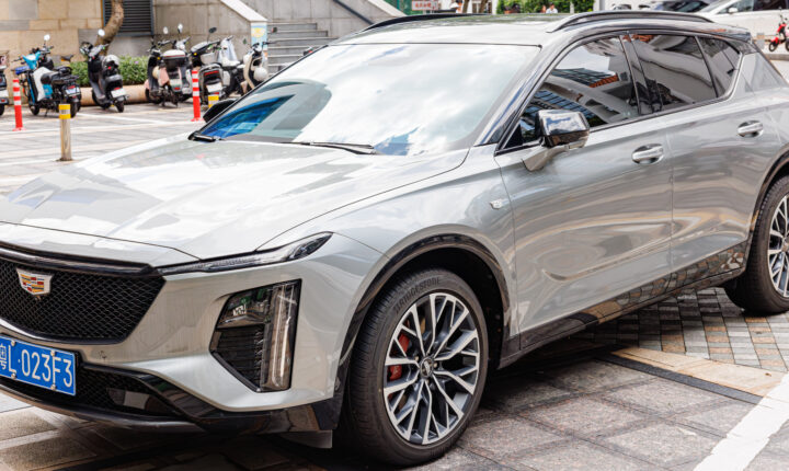 Cadillac GT4 (2023–2026) nuotrauka