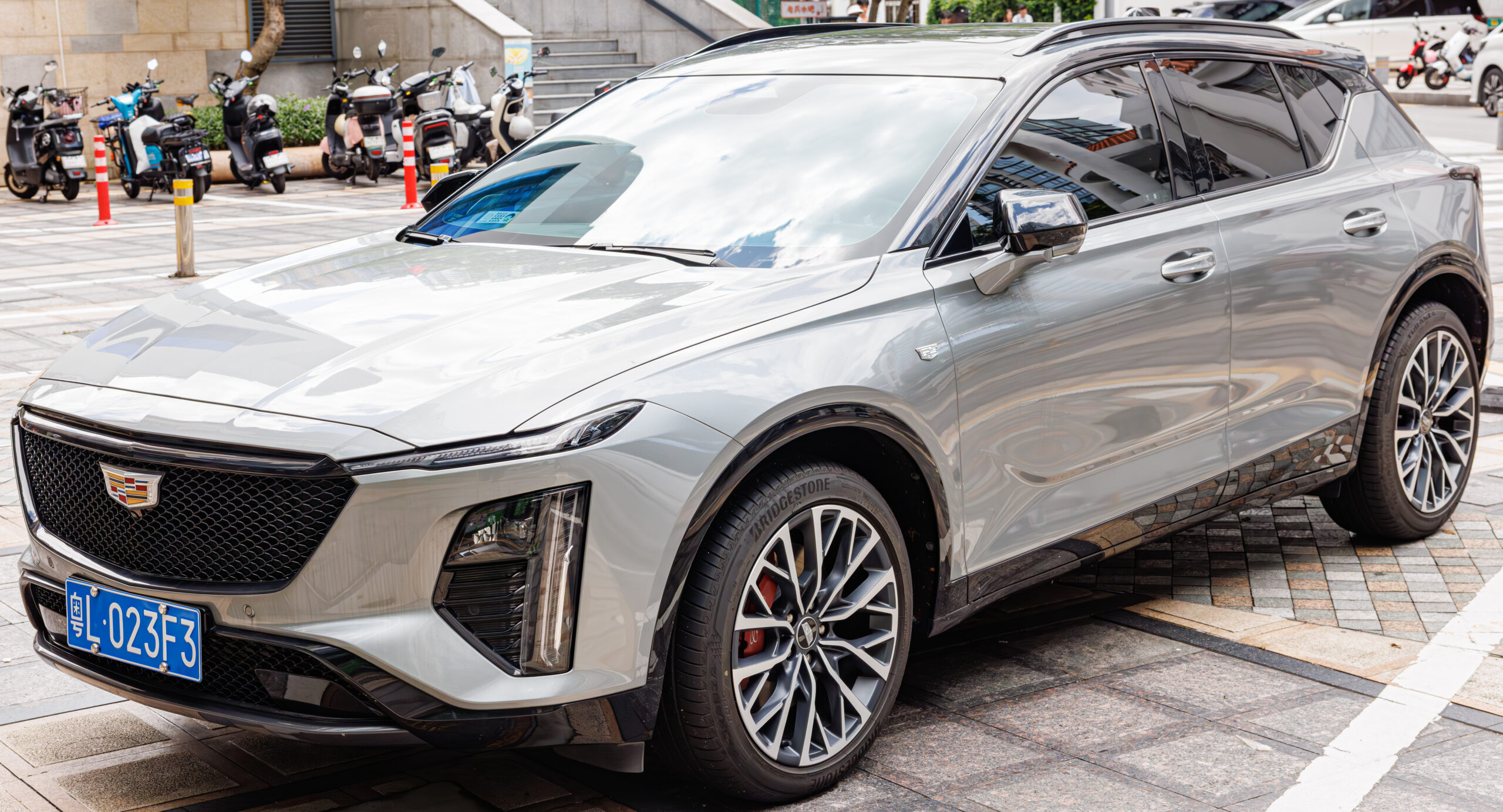 Cadillac GT4 (2023–2026) nuotrauka