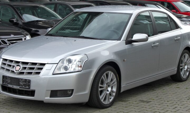 Cadillac BLS (2006–2010) nuotrauka