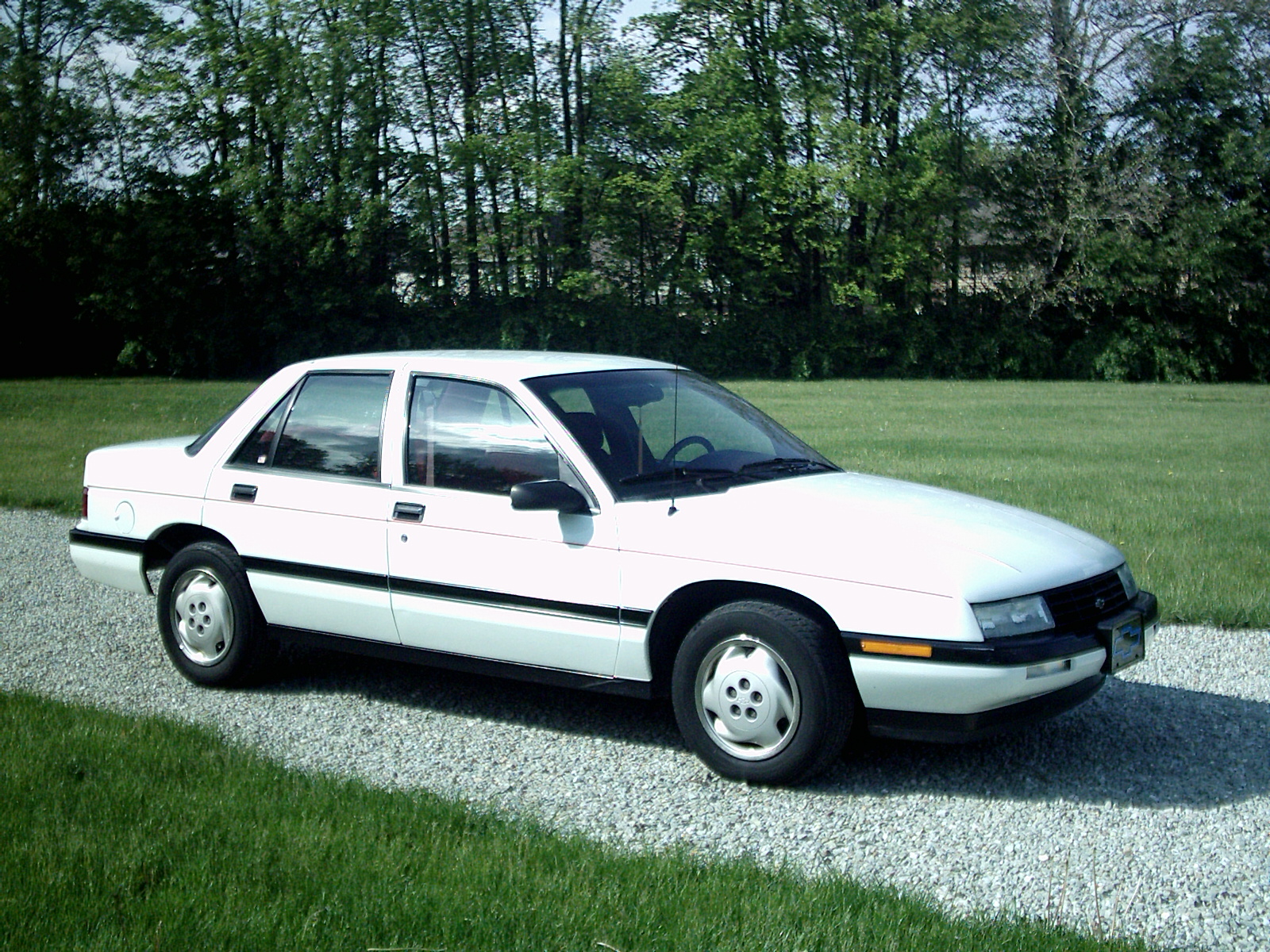 Chevrolet Corsica (1987–1996) nuotrauka