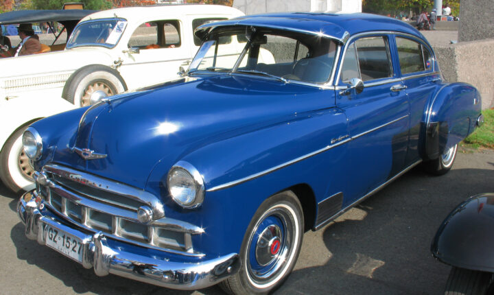 DeSoto Deluxe II 4-Door sedanas (1951–1952) nuotrauka