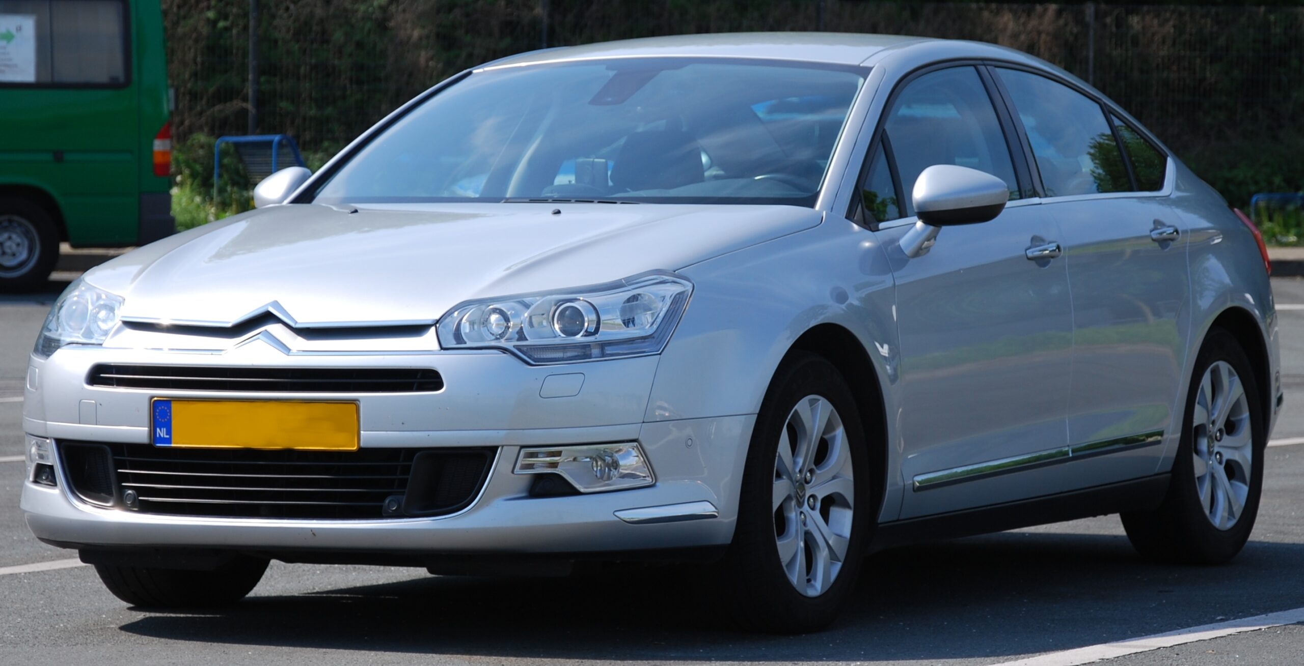 Citroen C5 X 1.6 (181 AG) Plug-in Hybrid e-EAT (2023–2025) nuotrauka