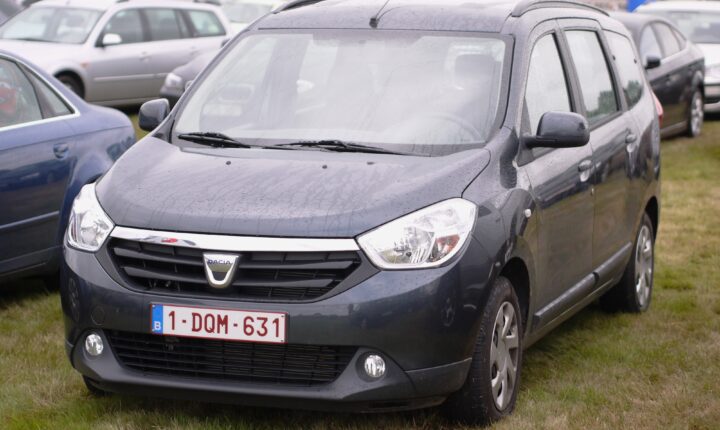 Dacia Lodgy (2012–2017) nuotrauka