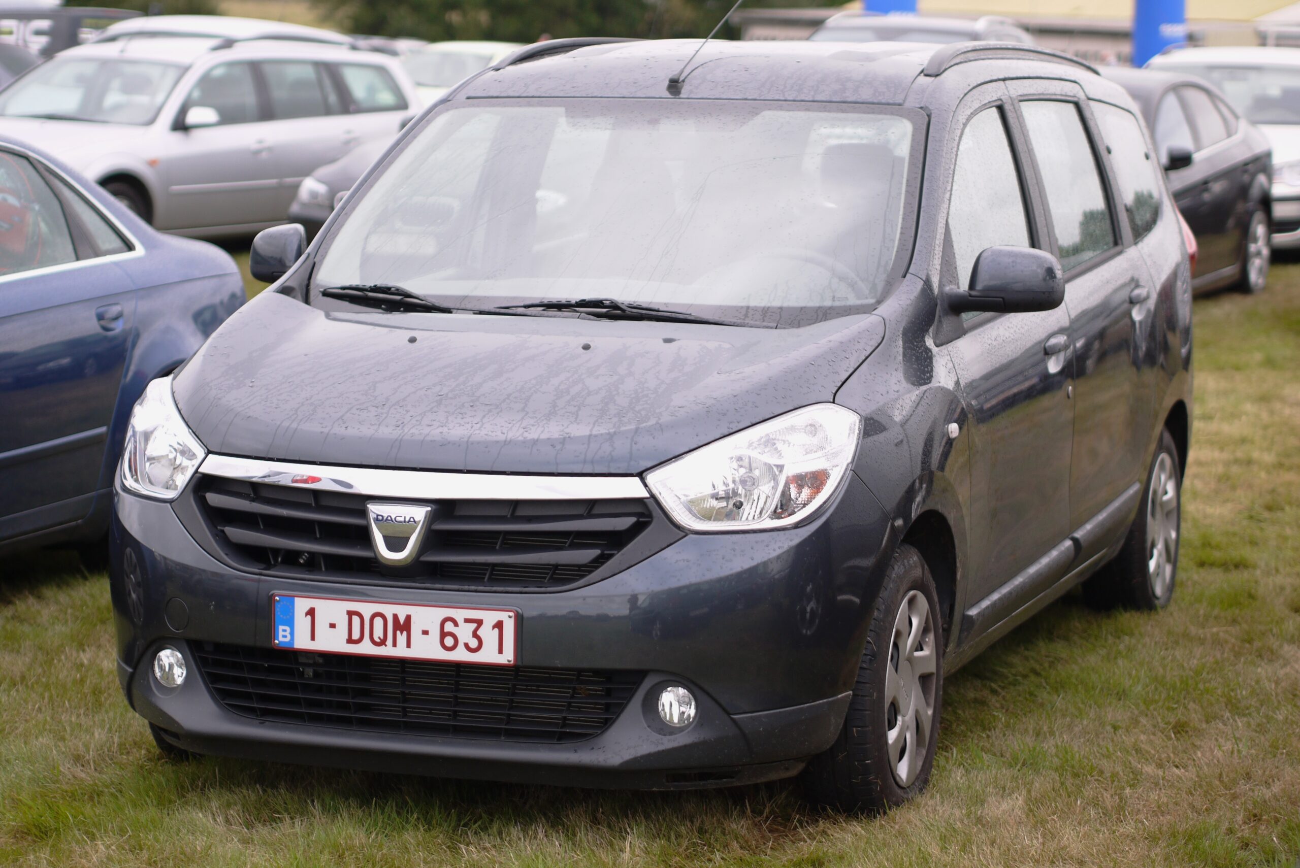 Dacia Lodgy (2012–2017) nuotrauka