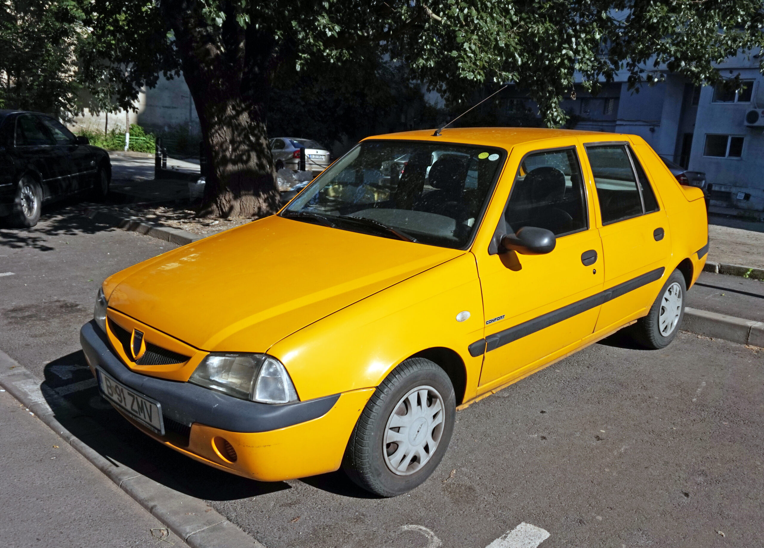 Dacia Solenza (2003–2005) nuotrauka