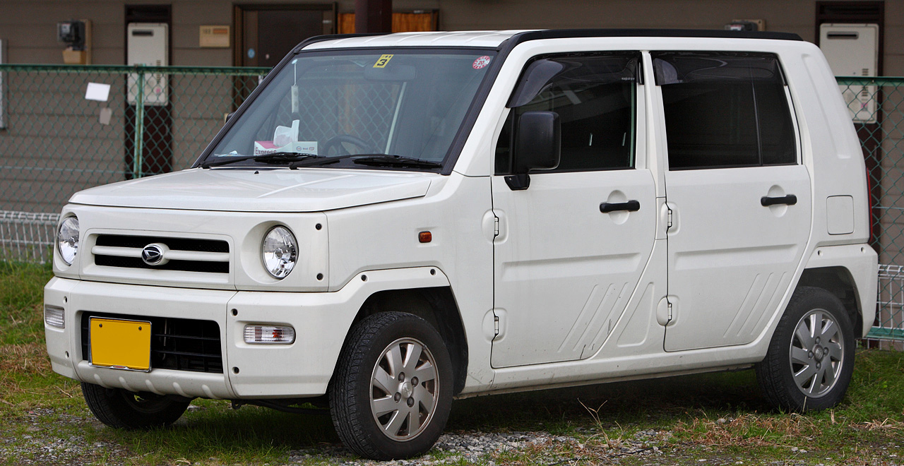 Daihatsu Naked (2002–2004) nuotrauka
