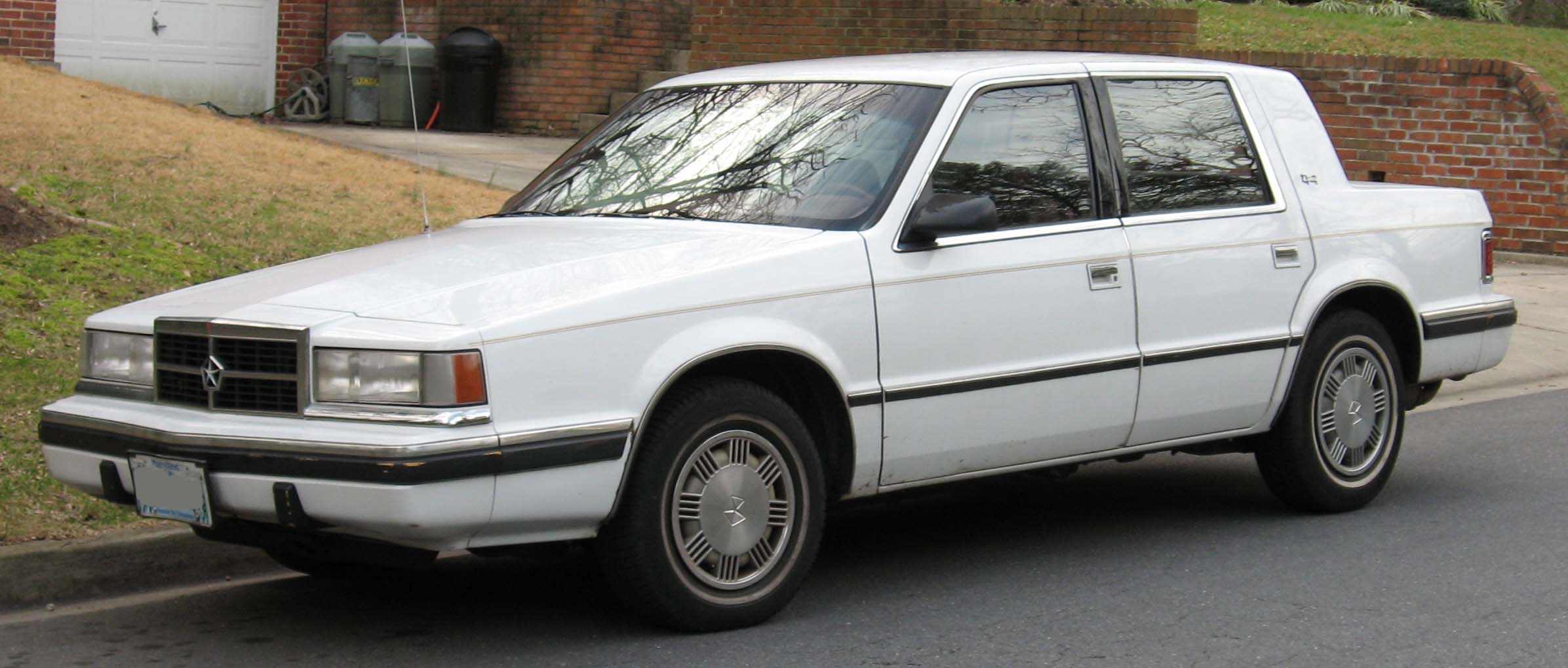 Chrysler Dynasty (1988–1993) nuotrauka