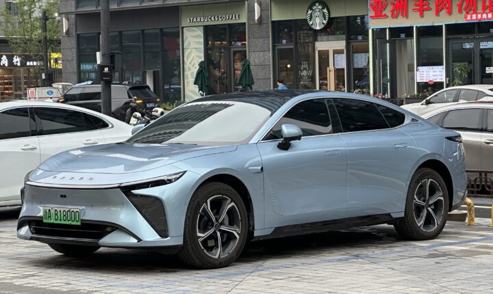 Exeed Sterra ES (2023–2026) nuotrauka