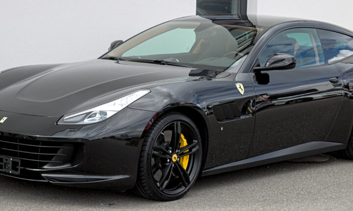 Ferrari GTC4Lusso (2016–2026) nuotrauka