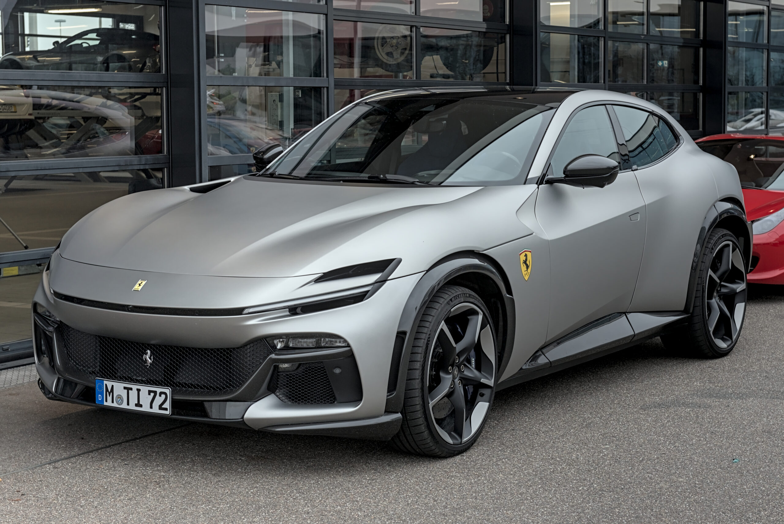 Ferrari Purosangue (2022–2026) nuotrauka