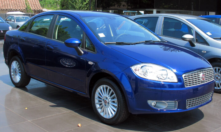 Fiat Linea (2007–2012) nuotrauka
