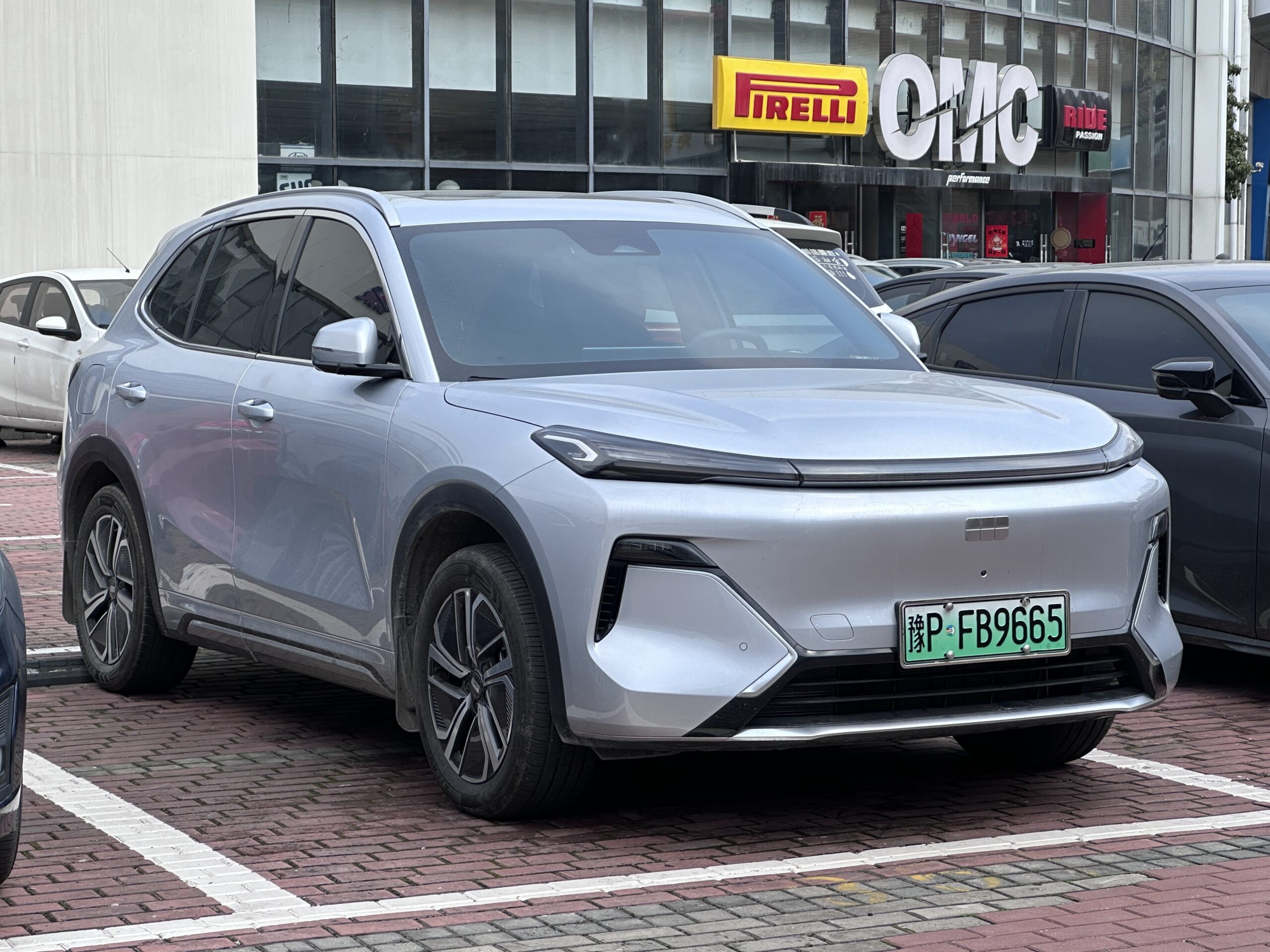 Geely Starray EM-i (2026) nuotrauka