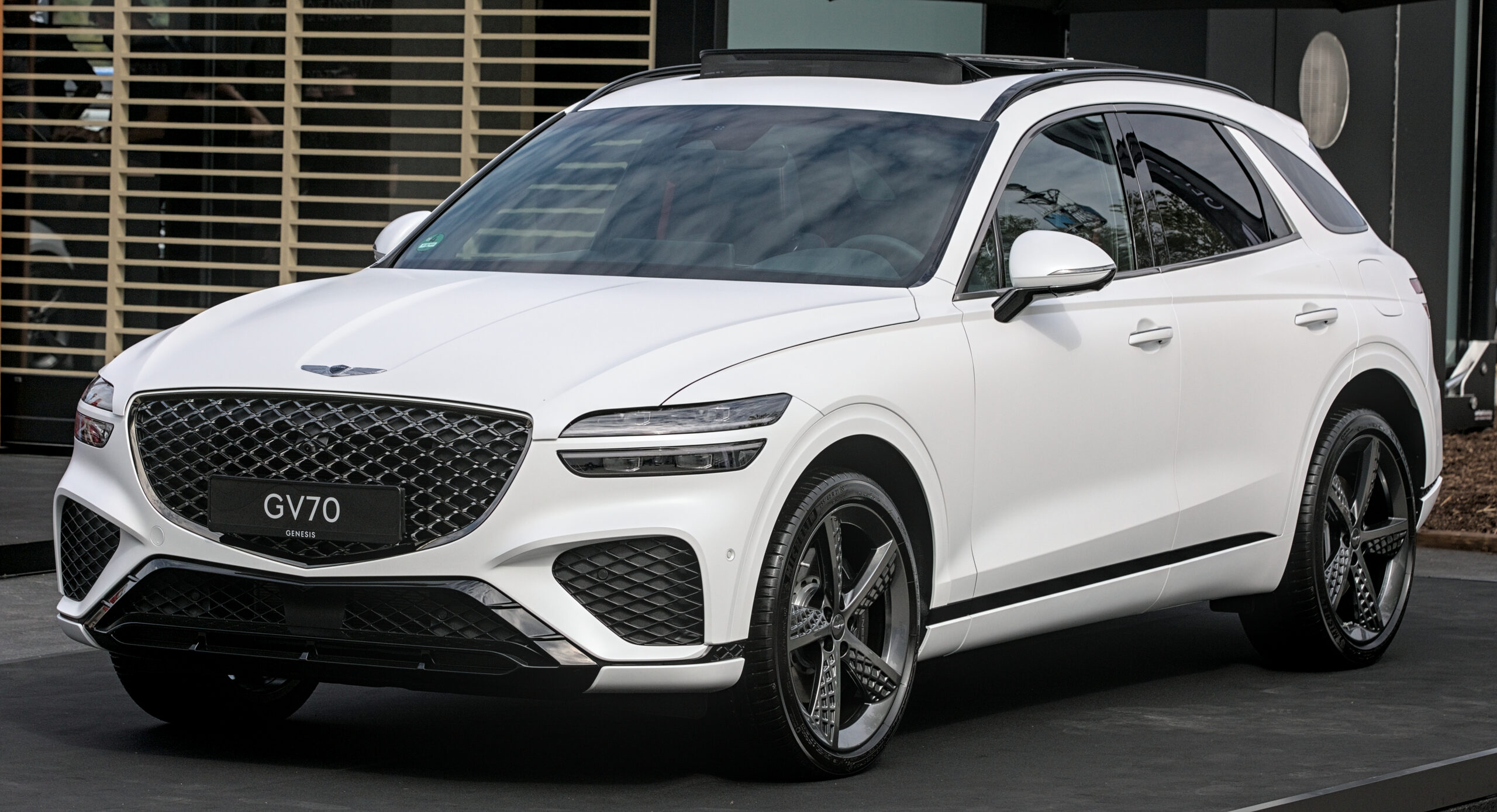 Genesis GV70 (2020–2025) nuotrauka