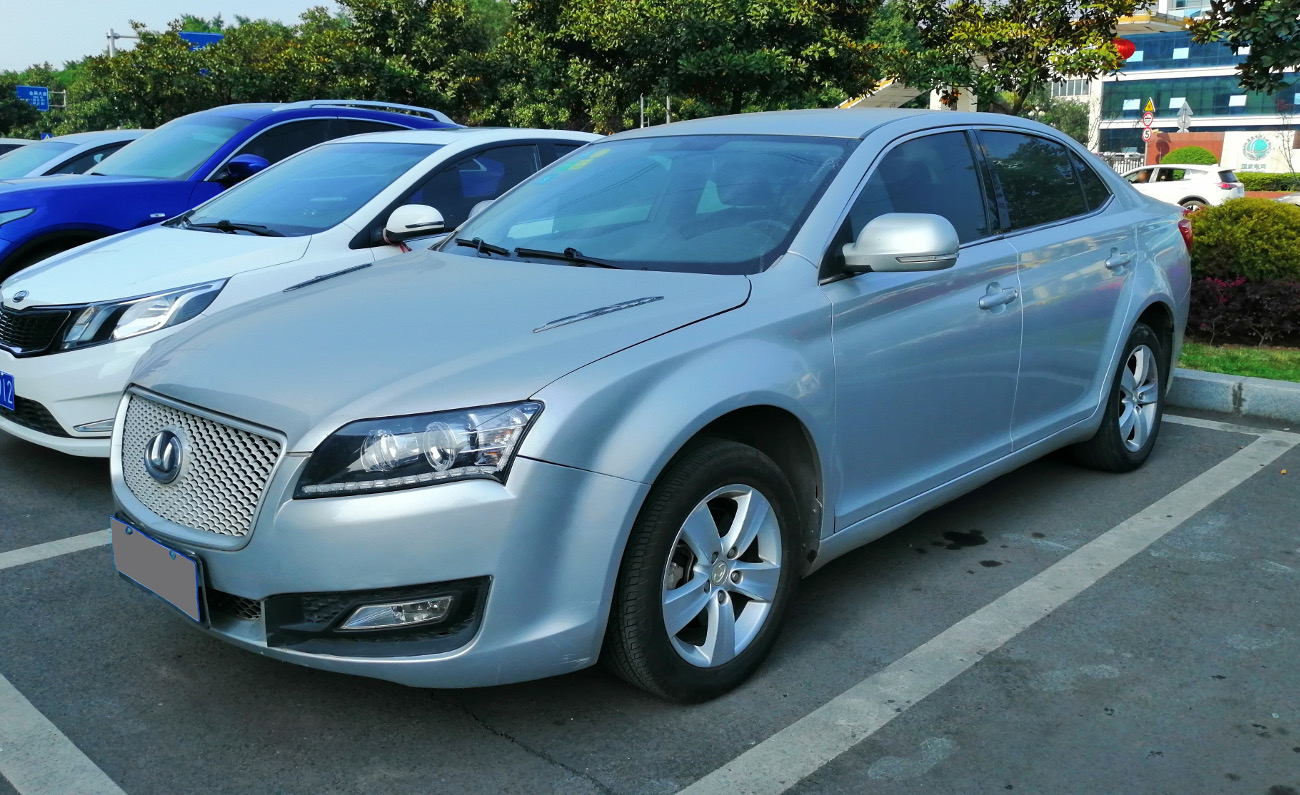 Hawtai E70 (2013–2016) nuotrauka