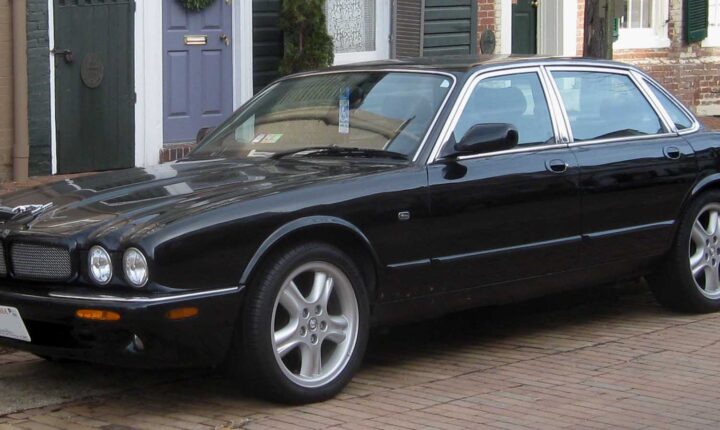 Jaguar XJ (X308) (1997–2003) nuotrauka