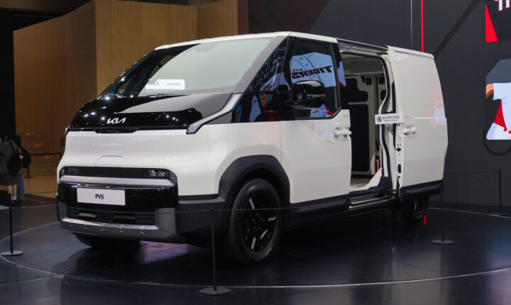 Kia PV5 Crew (2025–2026) nuotrauka