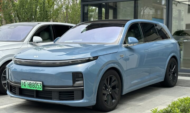 Li L7 (2022–2024) nuotrauka