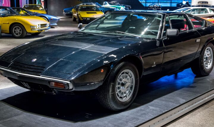 Maserati Khamsin (1973–1982) nuotrauka