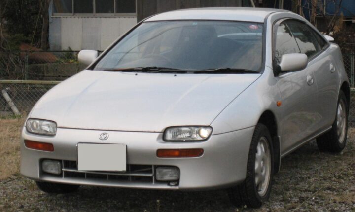 Mazda Lantis (CBA8P) (1993–1998) nuotrauka