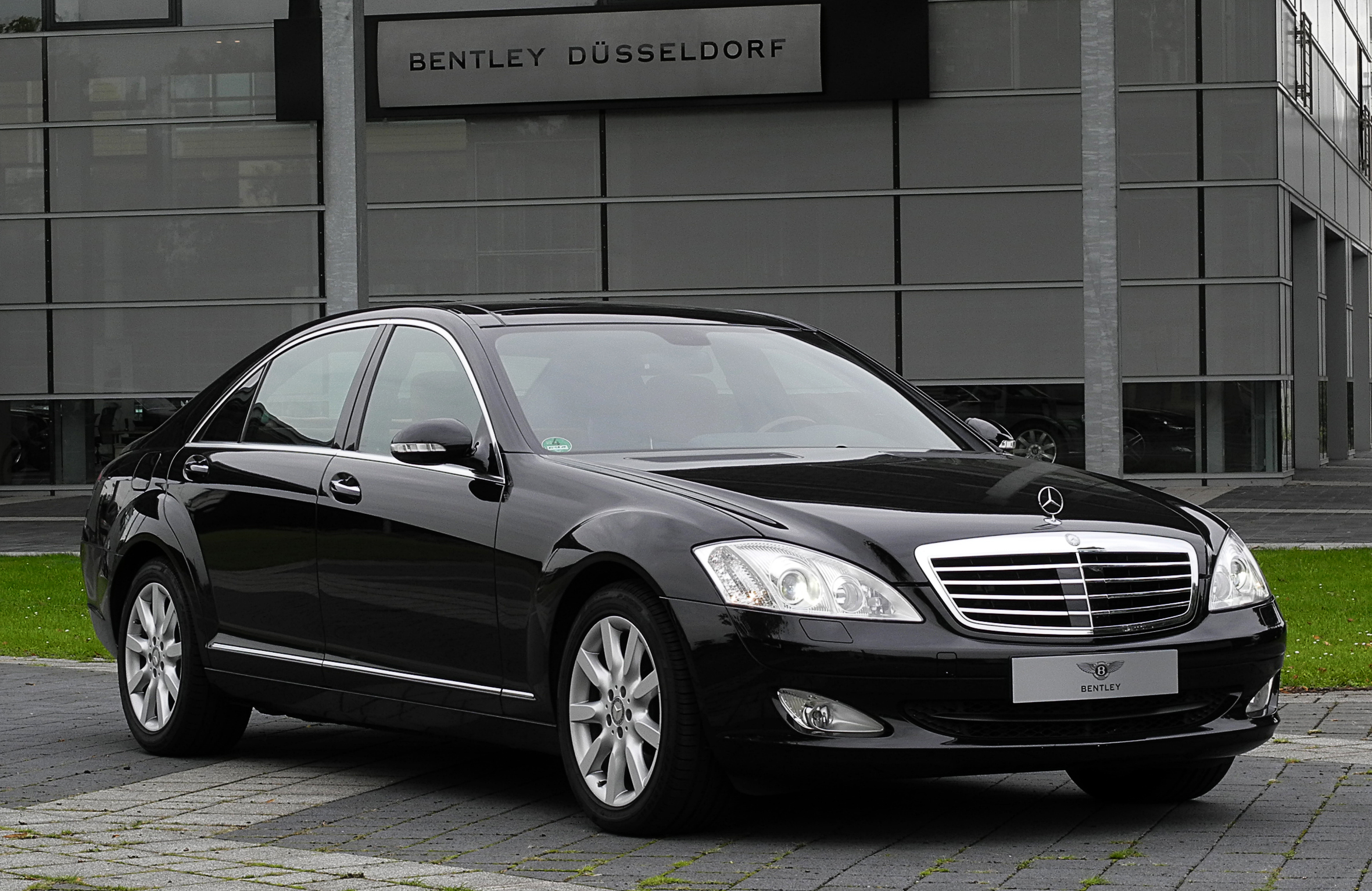 Mercedes-Benz S-class Long (V221, facelift 2009) (2009–2013) nuotrauka