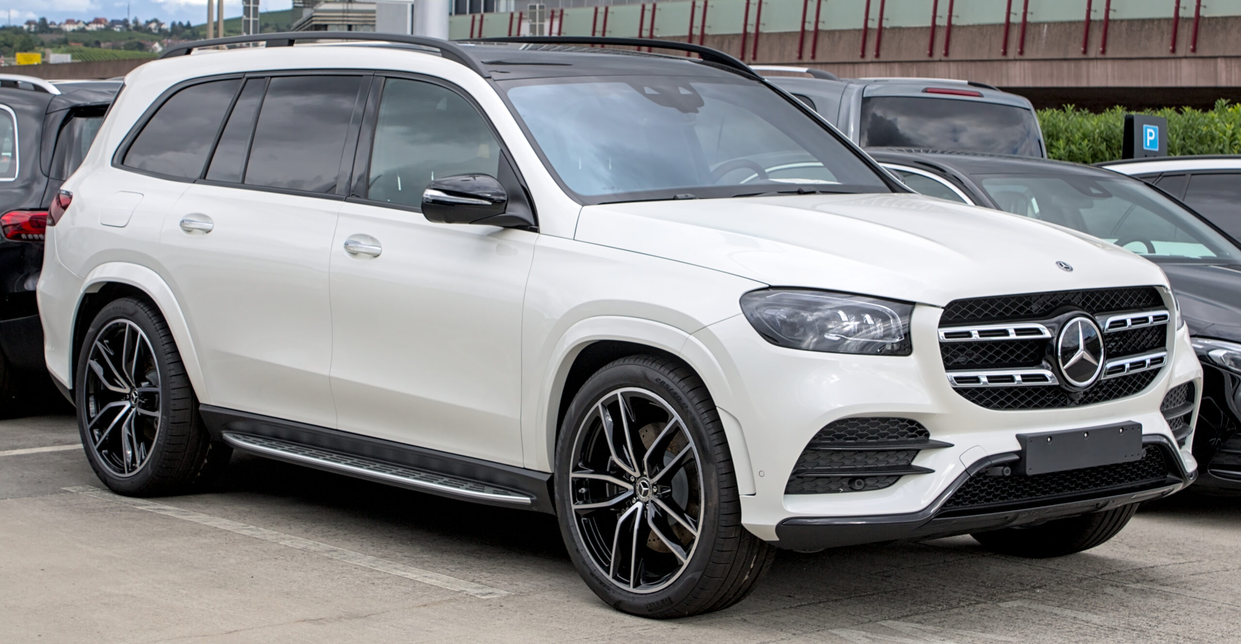 Mercedes-Benz GLS (X167) GLS 580 V8 (489 AG) EQ Boost 4MATIC 9G-TRONIC (2020–2021) nuotrauka