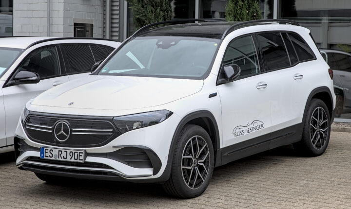 Mercedes-Benz EQB (X243, facelift 2023) (2023–2025) nuotrauka