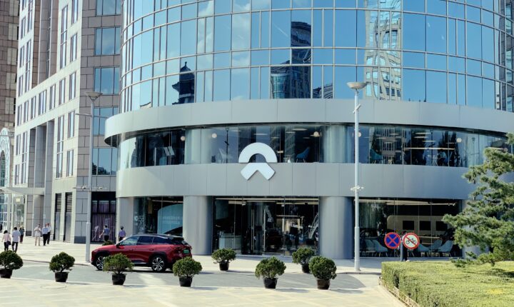 NIO ET5 T (2023–2025) nuotrauka