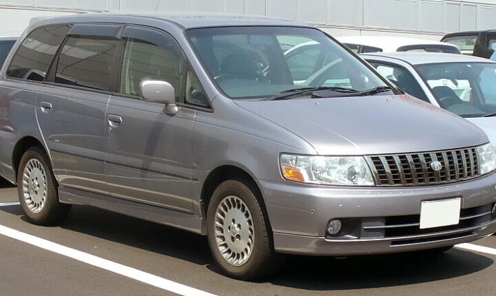 Nissan Bassara (1999–2003) nuotrauka