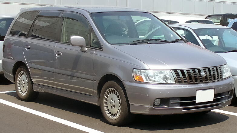 Nissan Bassara (1999–2003) nuotrauka
