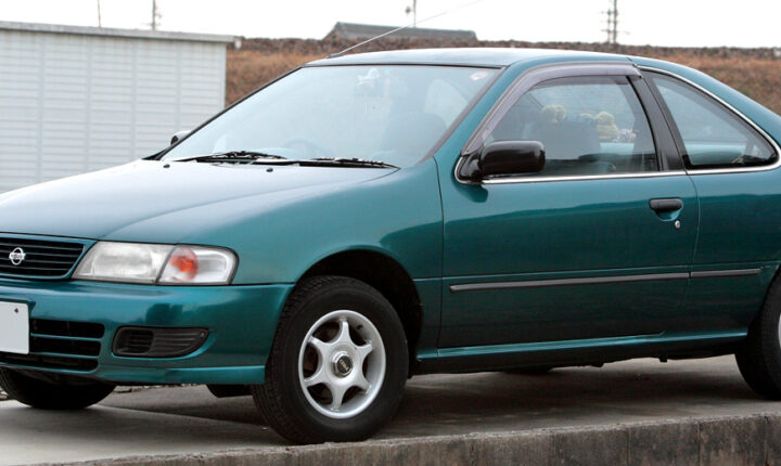 Nissan Lucino (1994–1998) nuotrauka