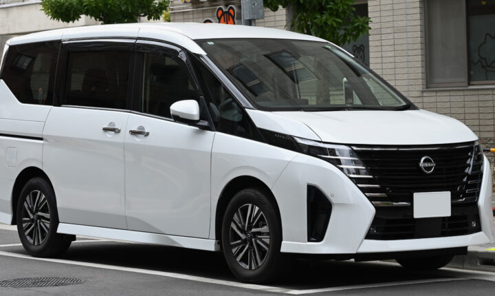 Nissan Serena (C24) (1999–2005) nuotrauka